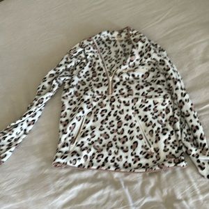 Leopard print fleece pullover with zippers sz m